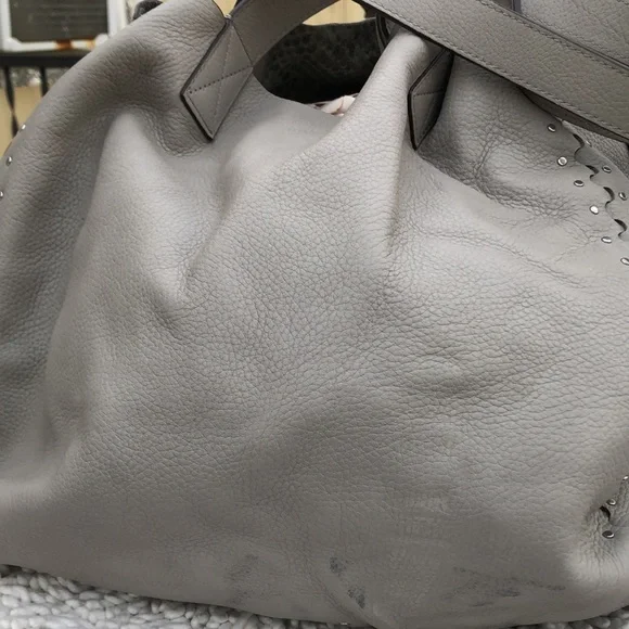 New HENRI BENDEL Gray Silver Studded Leather Puzzled Tote Bag w/ Makeup Case